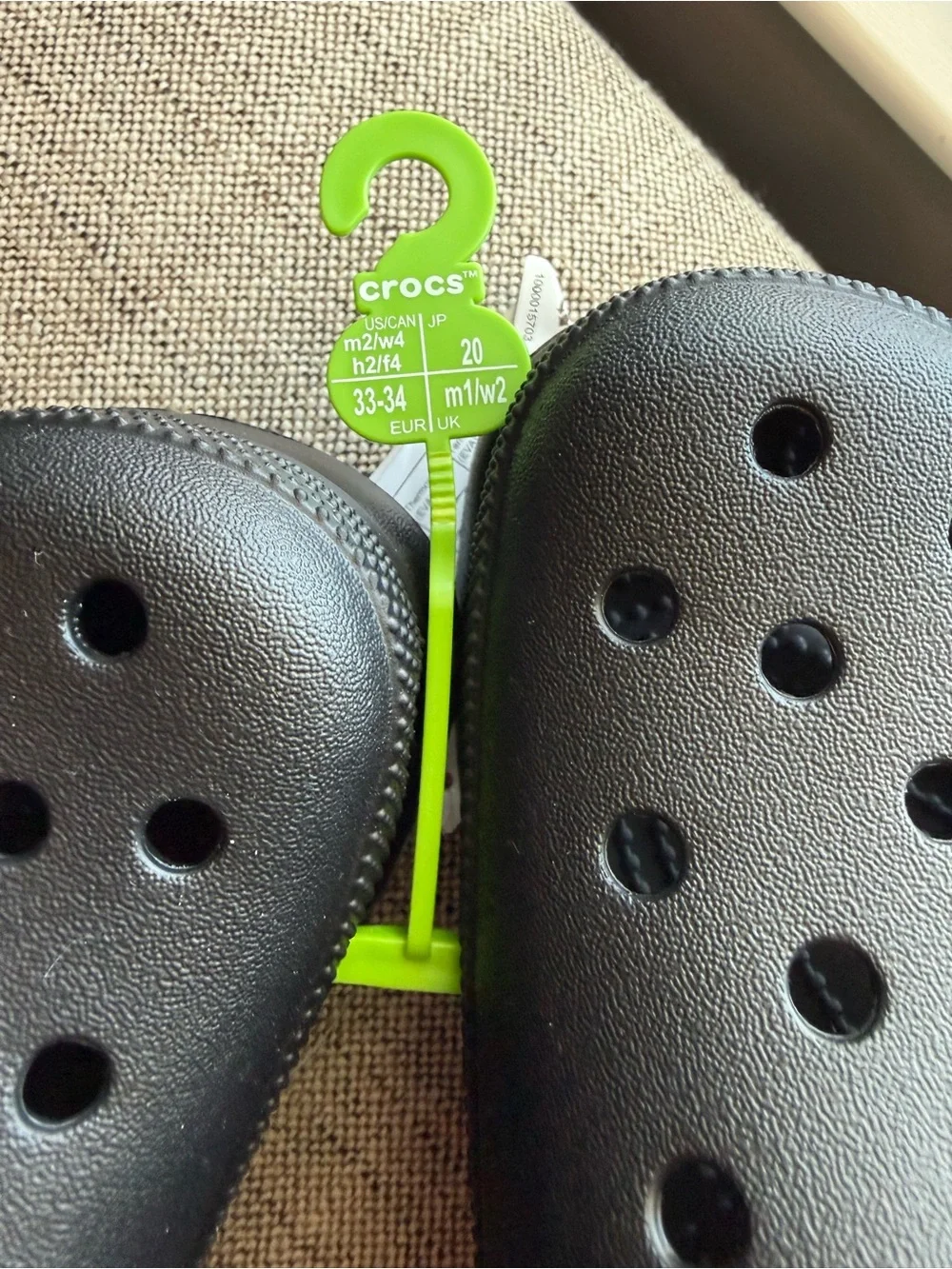 CROCS lightweight slip